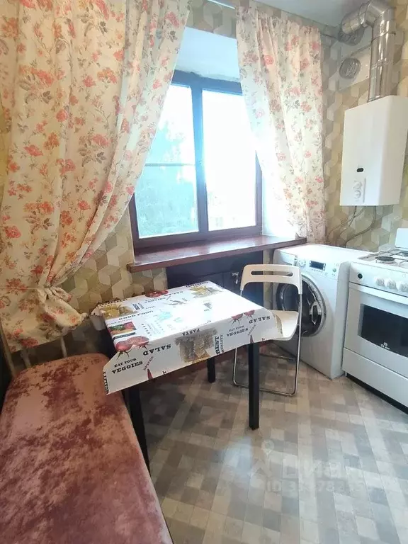 2-к кв. Тульская область, Узловая ул. Простомолотова, 12 (46.8 м) - Фото 1