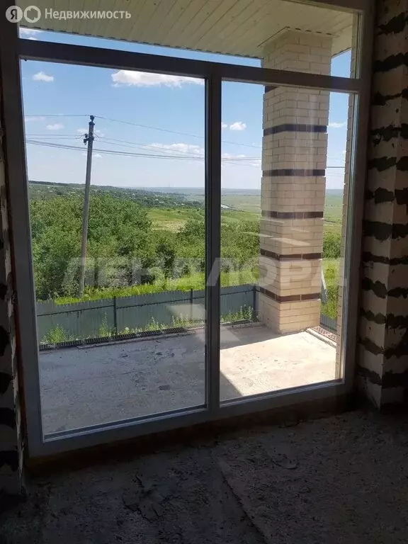 Дом в хутор Александровка, Лучезарная улица (200 м) - Фото 1