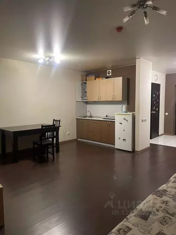 Студия Свердловская область, Екатеринбург ул. Куйбышева, 159А (42.1 м) - Фото 1