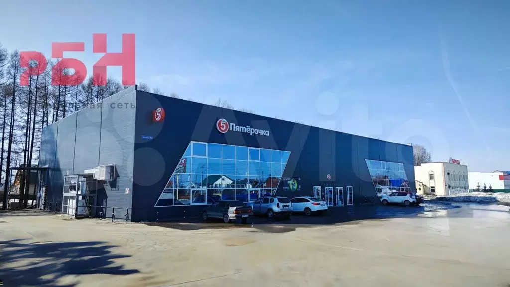 На высоком трафике, рядом с м-ном  Пятёрочка , от 200 до 650 кв.м - Фото 1
