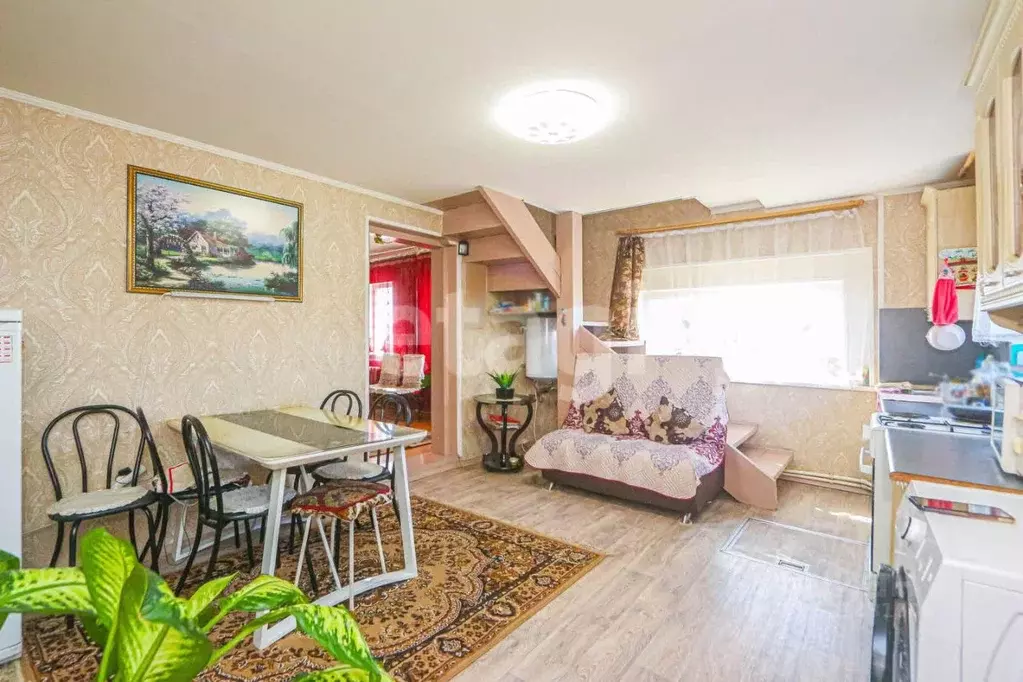 Дом в Бурятия, Улан-Удэ Калужская ул., 6 (156 м) - Фото 0