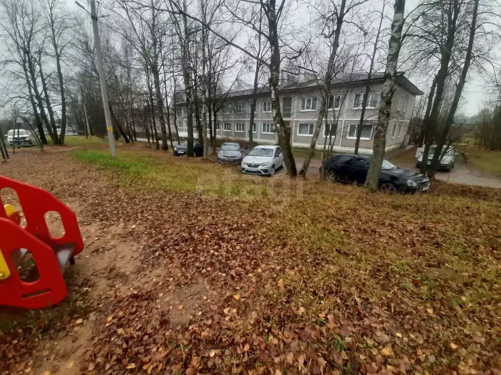 4-к кв. Калужская область, Малоярославецкий муниципальный округ, с. ... - Фото 1