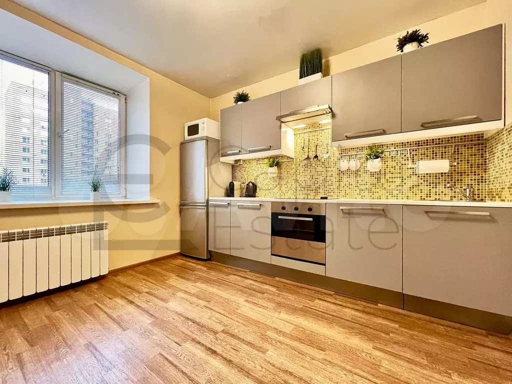 1-к. квартира, 48 м, 3/13 эт. - Фото 1