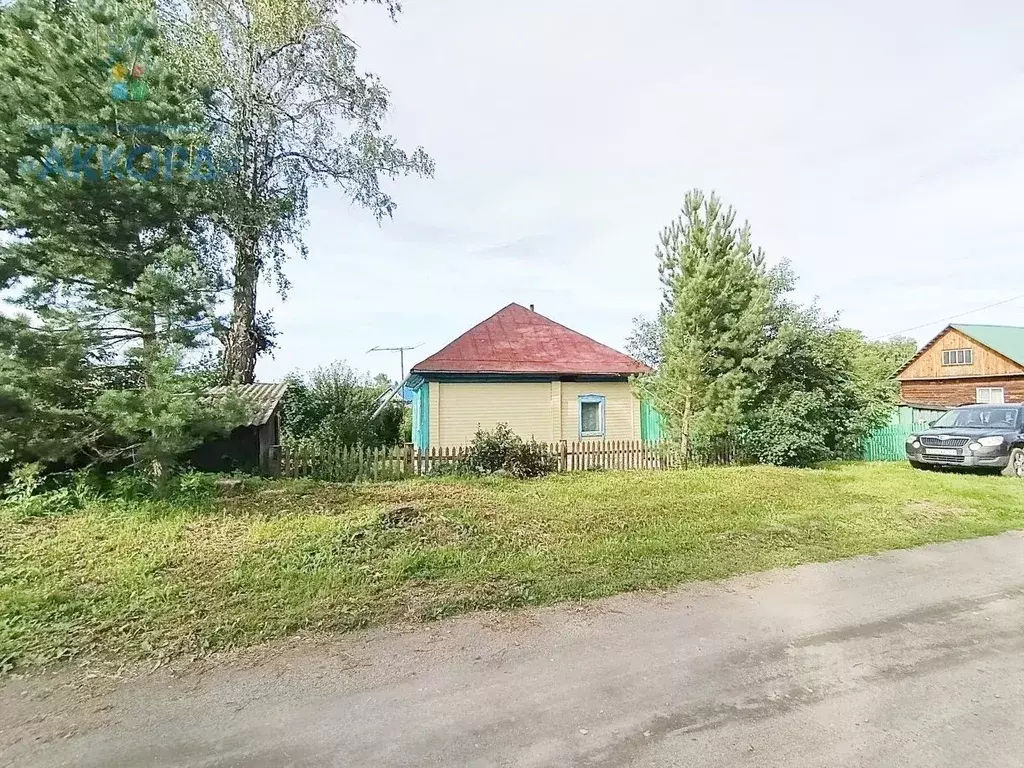 Дом в Алтайский край, Залесовский район, с. Залесово Больничная ул. ... - Фото 1