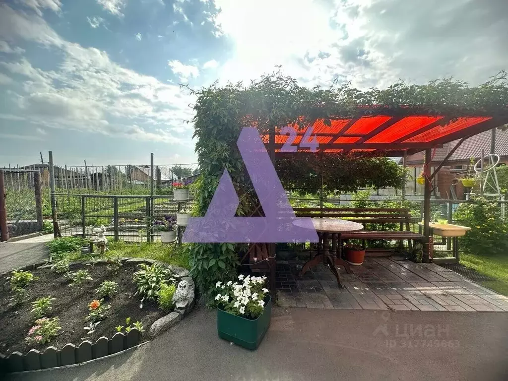 Коттедж в Алтайский край, Бийск Пионерский пер., 66 (75 м) - Фото 1
