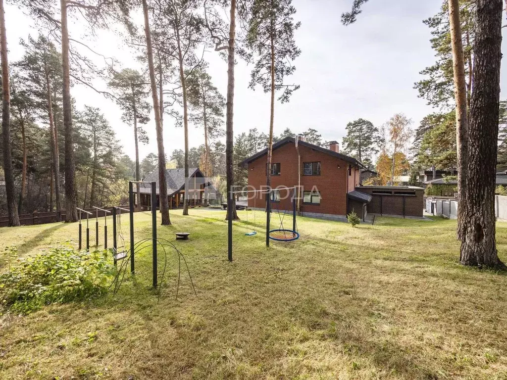 Дом в Новосибирская область, Новосибирск ул. 91-й Перекат (455 м) - Фото 1