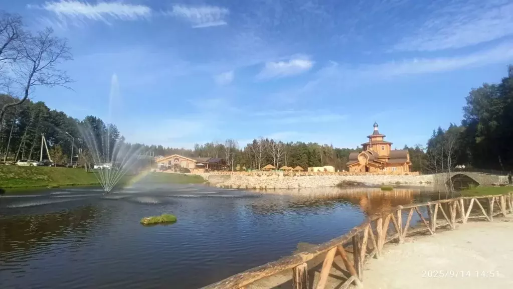 Участок в Московская область, Серпухов городской округ, Приокский ... - Фото 0
