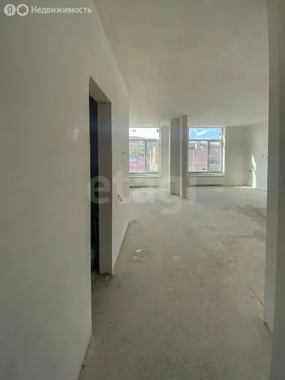 Квартира-студия: Нальчик, улица Атажукина, 2А (45 м) - Фото 1