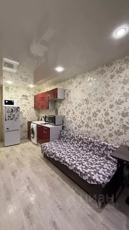 Студия Кировская область, Киров ул. Ивана Попова, 64 (22.2 м) - Фото 0