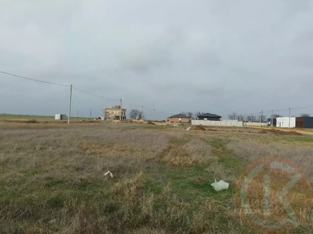 Участок в Крым, Сакский район, Уютненское с/пос, Братские дачи кп  ... - Фото 1