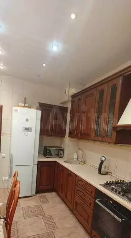 1-к. квартира, 38 м, 2/8 эт. - Фото 1