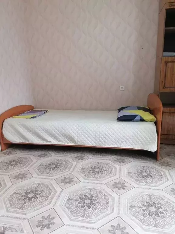 3-к кв. Кировская область, Кирово-Чепецк Сосновая ул., 22к2 (67.0 м) - Фото 1