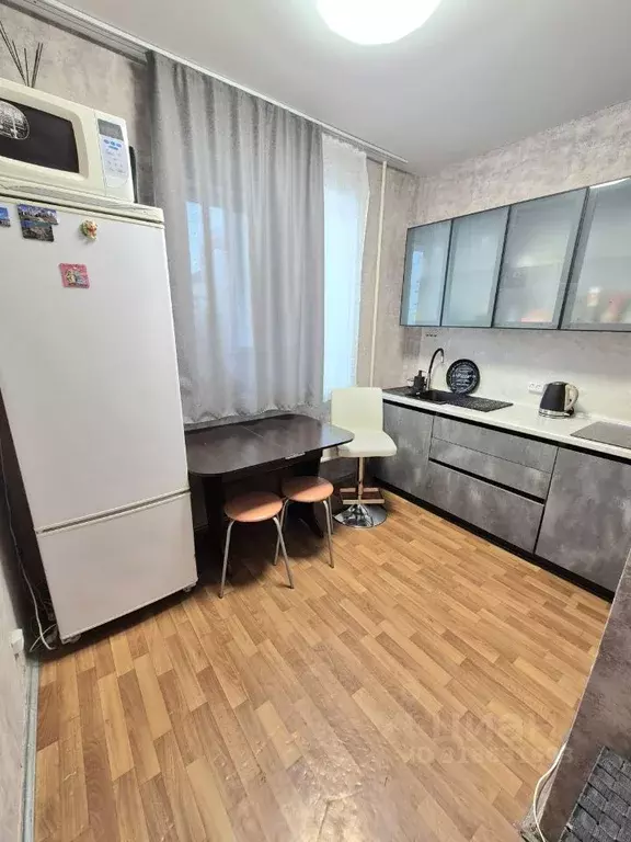 1-к кв. Самарская область, Тольятти ул. 40 лет Победы, 15 (37.0 м) - Фото 0