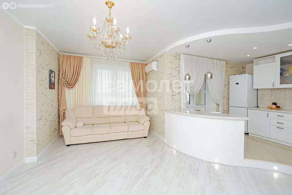 3-комнатная квартира: Липецк, улица А.Г. Стаханова, 59 (82.8 м) - Фото 0