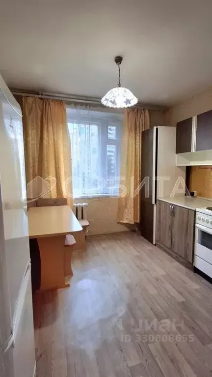 1-к кв. Тюменская область, Тюмень Заречный проезд, 10 (34.0 м) - Фото 1