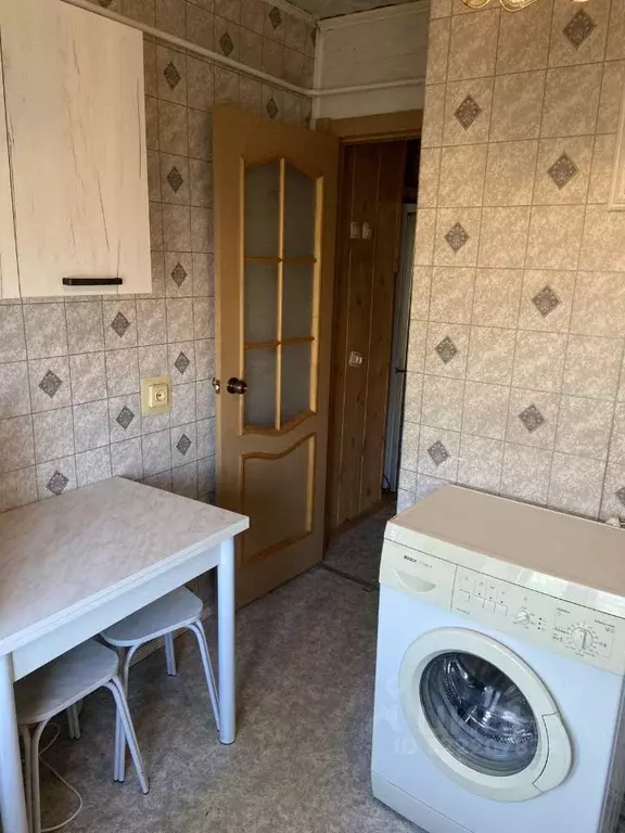 3-к кв. Омская область, Омск ул. Красный Путь, 80Б (58.0 м) - Фото 2