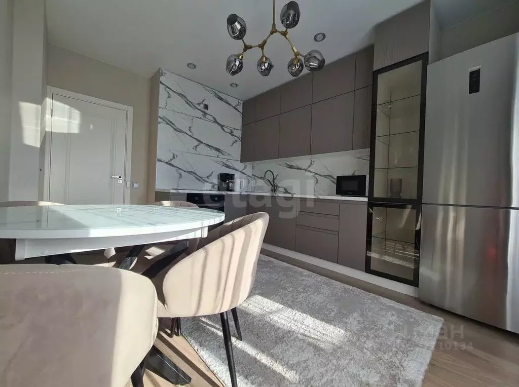 2-к кв. Белгородская область, Белгород ул. Щорса, 37в (63.7 м) - Фото 1