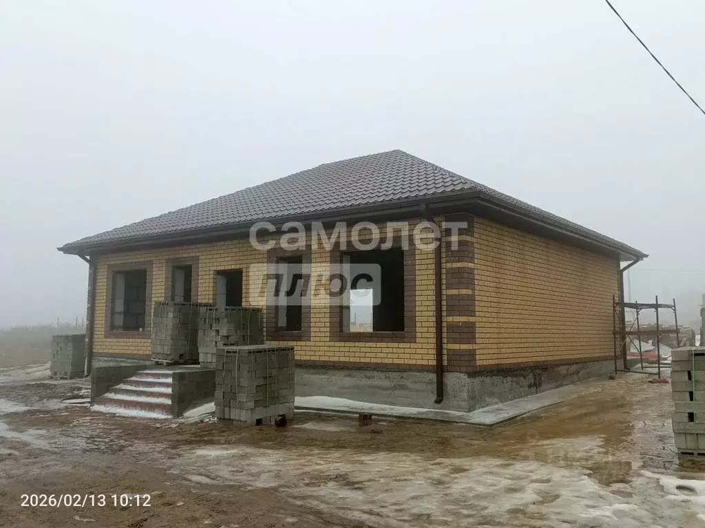 Дом в Калмыкия, Элиста  (120 м) - Фото 1