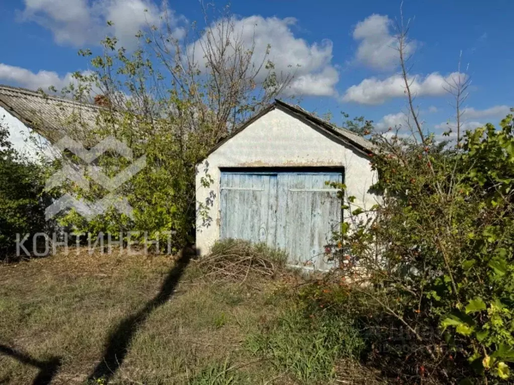 Дом в Крым, Сакский район, Веселовское с/пос, с. Наташино пер. Банный, ... - Фото 2