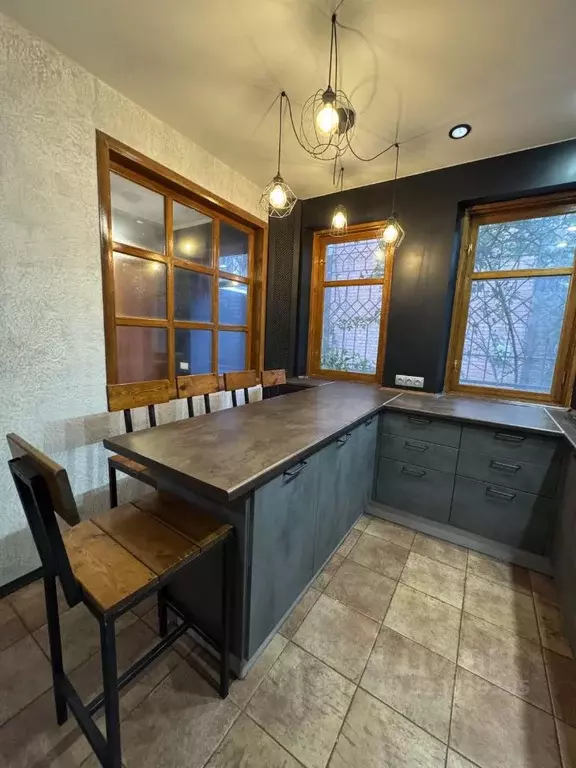 Дом в Краснодарский край, Краснодар Центральный мкр, ул. Коммунаров, ... - Фото 2