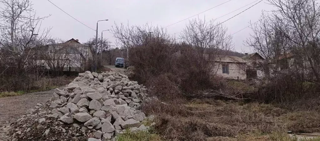 Участок в Севастополь, Севастополь, Инкерман г.  (4.0 сот.) - Фото 1