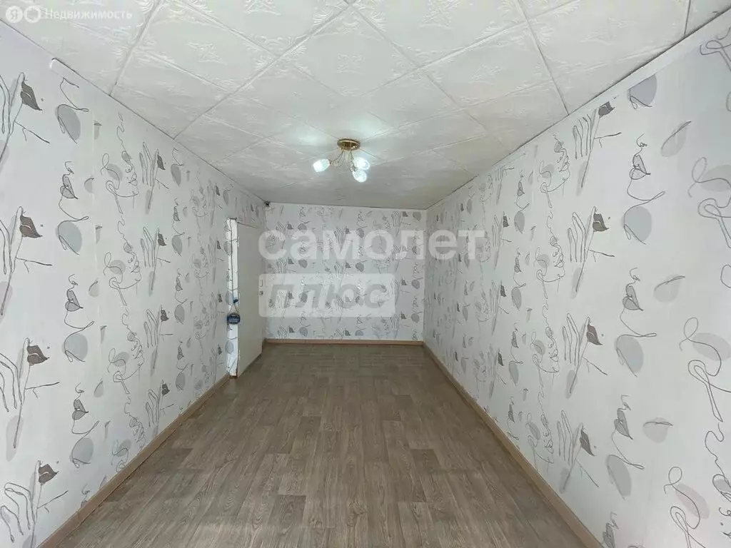 1к в 5-комнатной квартире (17.9 м) - Фото 0