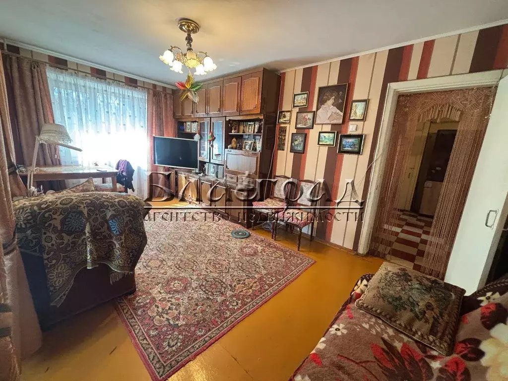 Продаётся 4-к квартира, 63 м - Фото 1