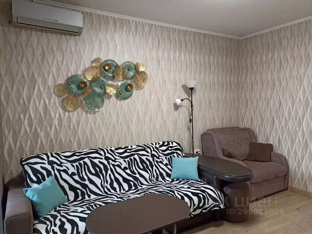 2-к кв. Алтай, Горно-Алтайск Коммунистический просп., 90 (48.0 м) - Фото 2