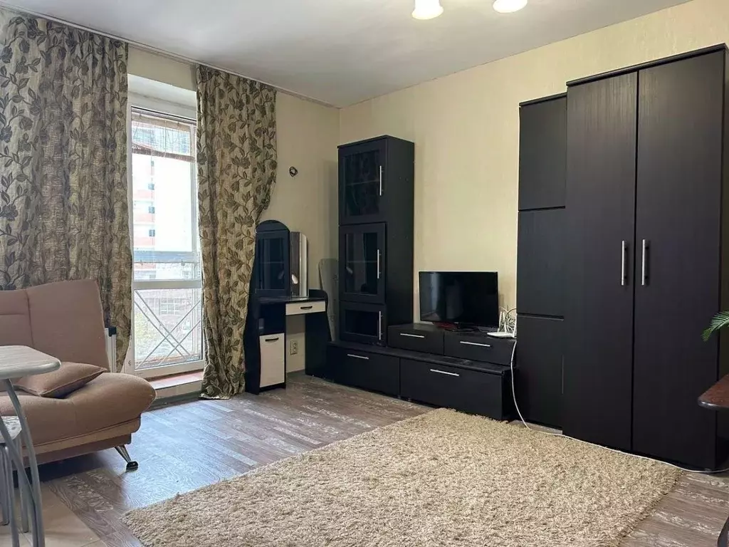 Студия Волгоградская область, Волгоград ул. Глазкова, 22 (30.0 м) - Фото 1