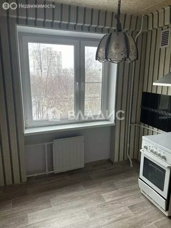 3-комнатная квартира: Санкт-Петербург, проспект Художников, 43/14 ... - Фото 0