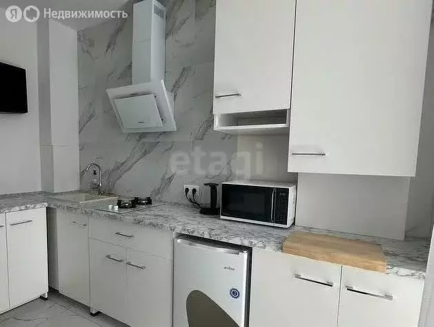 1-комнатная квартира: Калининград, Елизаветинская улица, 8 (35 м) - Фото 1