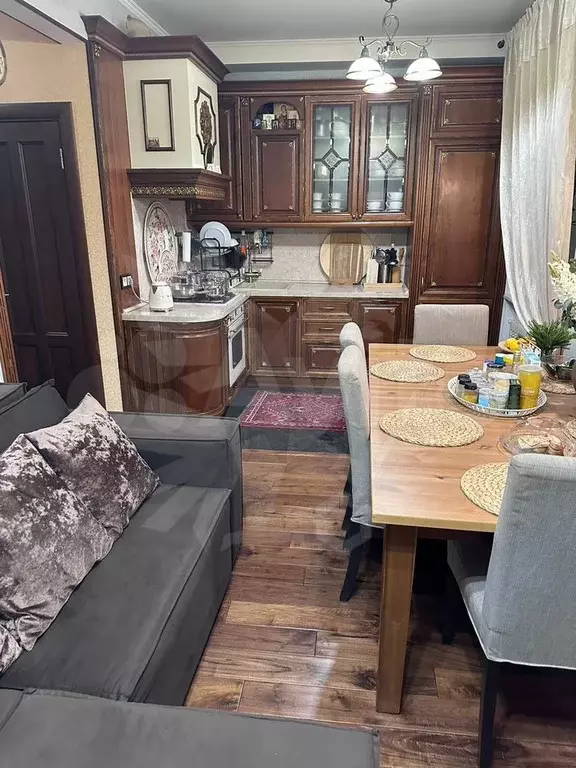 3-к. квартира, 65,1 м, 1/3 эт. - Фото 1