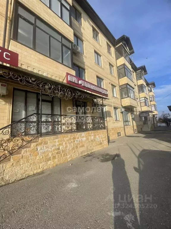 Офис в Кабардино-Балкария, Чегем ул. Героя России А.С. Кярова, 95А (98 ... - Фото 1