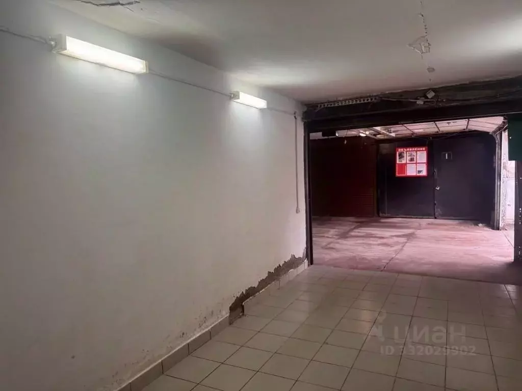 Гараж в Башкортостан, Уфа ул. Заки Валиди, 60/1 (16 м) - Фото 1