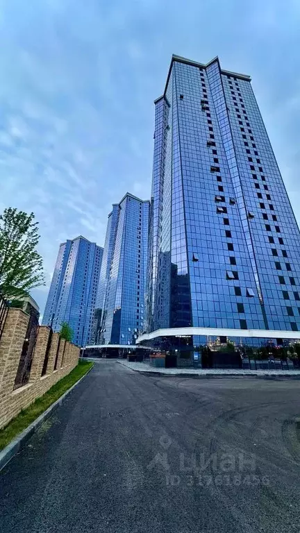 2-к кв. Чеченская республика, Грозный ул. Шейха Абдул-Хамида ... - Фото 0