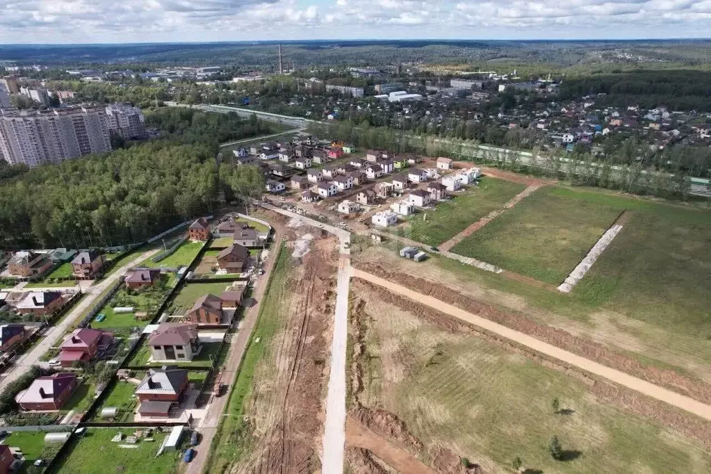 Участок в Калужская область, Калуга городской округ, д. Канищево  (7.0 ... - Фото 0