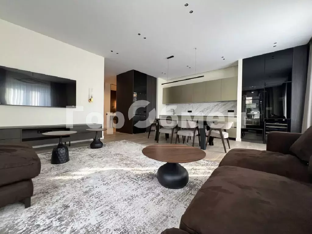 Продается 3-комнатная квартира - Фото 1