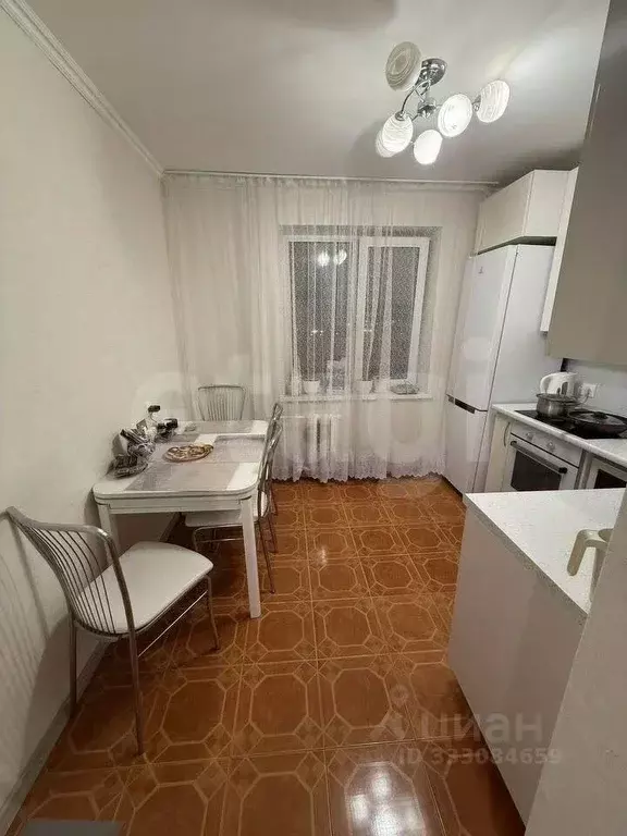 2-к кв. Тюменская область, Тюмень ул. Республики, 223 (52.0 м) - Фото 1