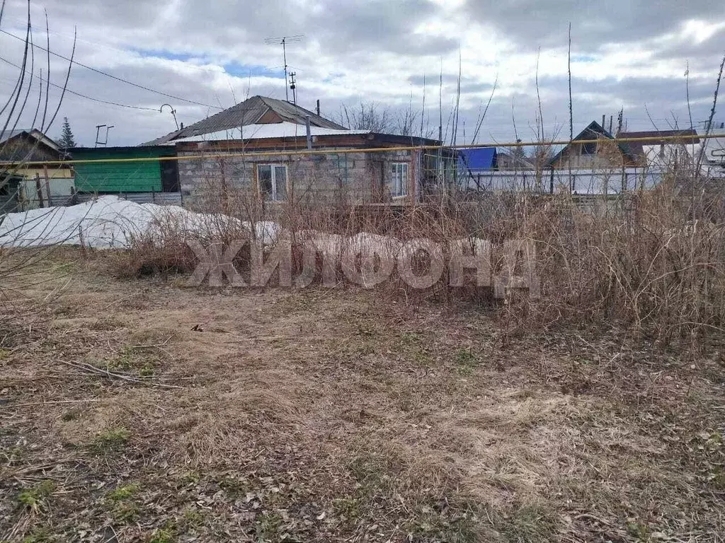Участок в Алтайский край, Барнаул Футбольная ул. (5.9 сот.) - Фото 1