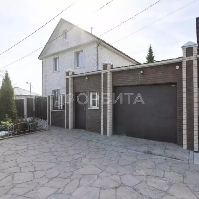 Дом в Тюменская область, Тюмень ул. Баумана, 67 (185 м) - Фото 1