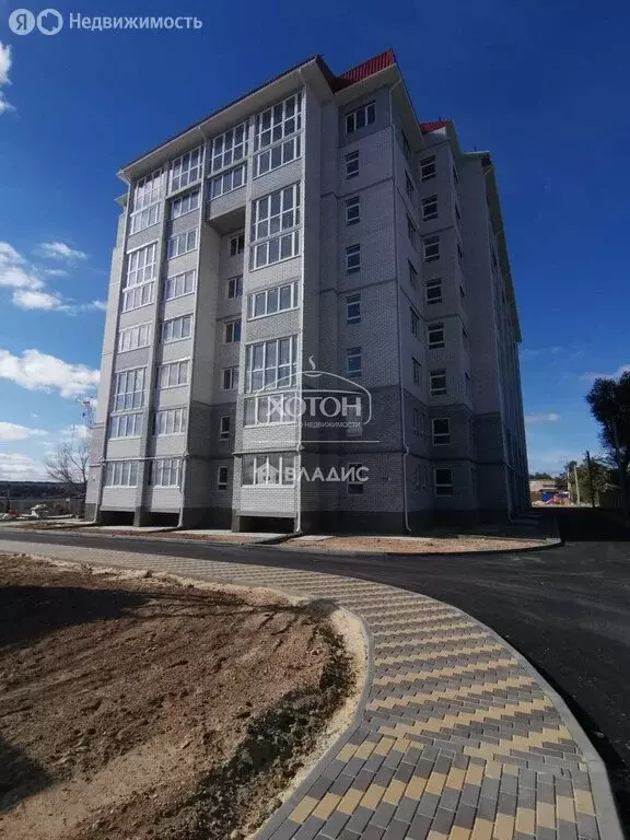 3-комнатная квартира: Элиста, улица Правды, 3 (85 м) - Фото 1