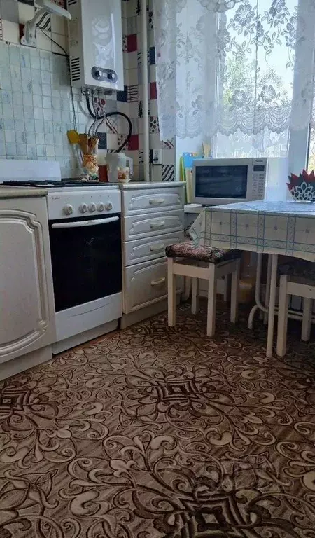 1-к кв. Ленинградская область, Сланцы ул. Чкалова, 17 (30.0 м) - Фото 1