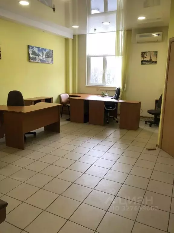 Офис в Калининградская область, Калининград ул. Горького, 55 (25 м) - Фото 1