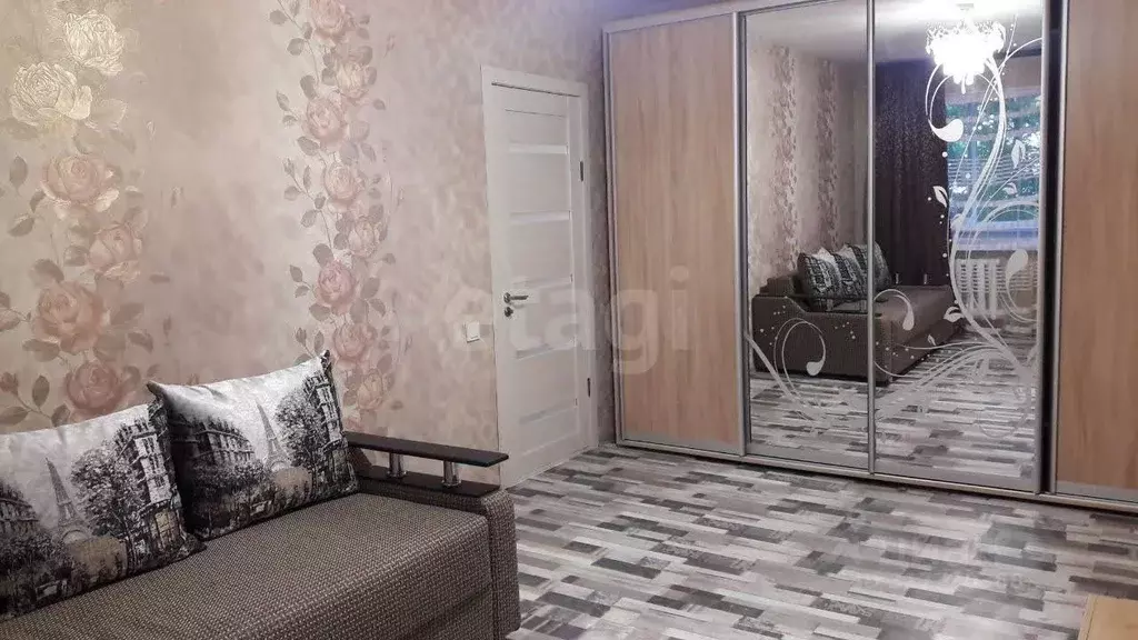 1-к кв. Крым, Симферополь ул. Героев Сталинграда (35.0 м) - Фото 0