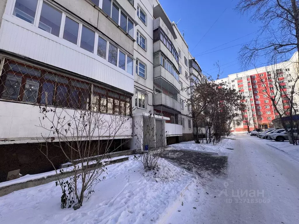 3-к кв. Бурятия, Улан-Удэ ул. Гагарина, 75А (63.5 м) - Фото 2