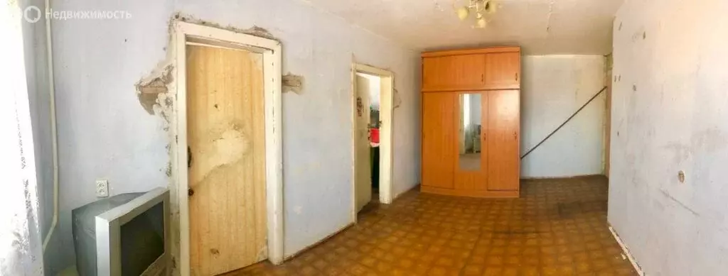 4-комнатная квартира: посёлок Алонка, улица Лазо, 6 (69.8 м) - Фото 0