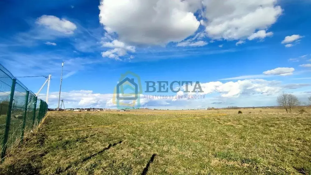 Участок в Ленинградская область, Ломоносовский район, Ропшинское ... - Фото 1