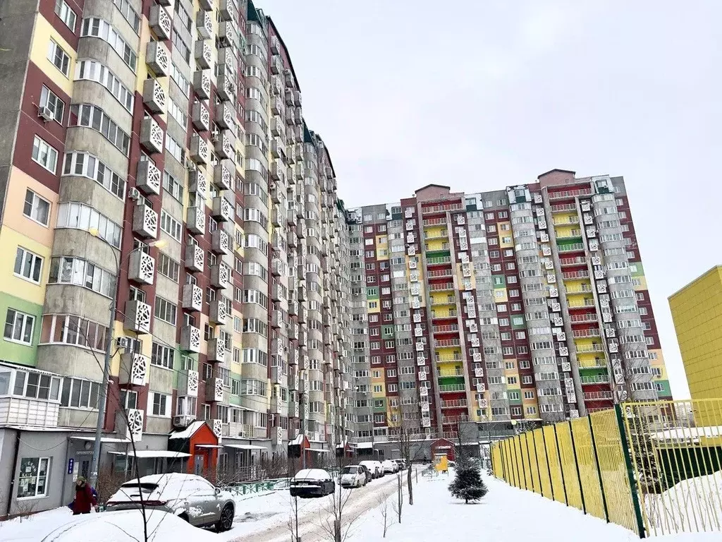 3-к кв. Московская область, Лобня ул. Жирохова, 2 (78.8 м) - Фото 1