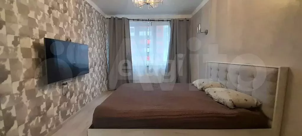 1-к. квартира, 38 м, 8/19 эт. - Фото 0