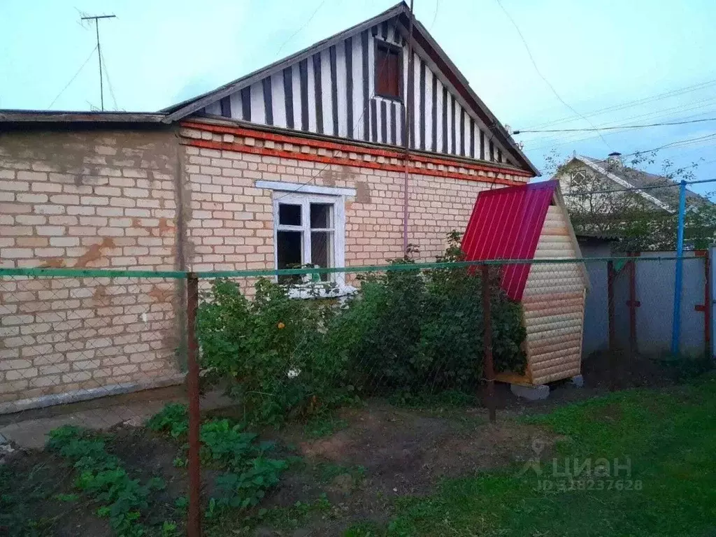 Дом в Орловская область, Мценск Орловская ул., 9А (50 м) - Фото 1